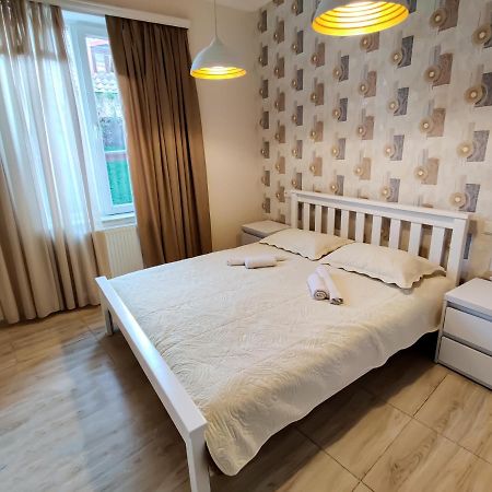 Hotel Old Tbilisi 5 Rooms Bagian luar foto