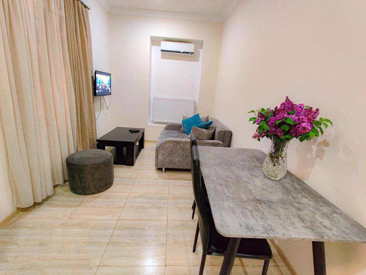 Hotel Old Tbilisi 5 Rooms Bagian luar foto