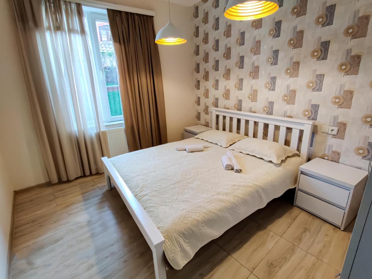 Hotel Old Tbilisi 5 Rooms Bagian luar foto
