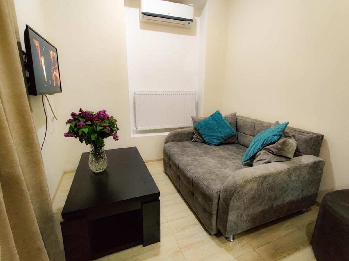 Hotel Old Tbilisi 5 Rooms Bagian luar foto