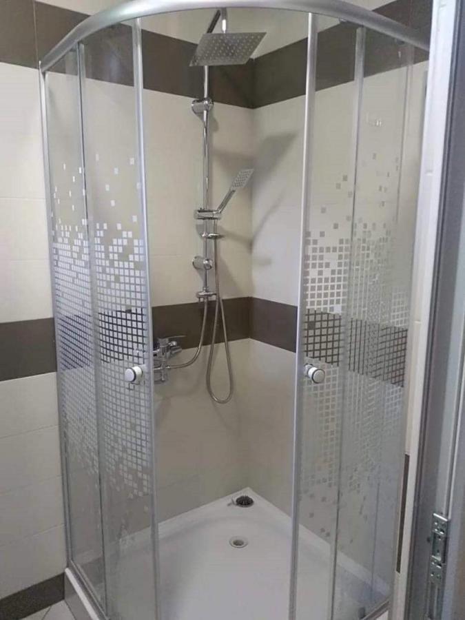 Hotel Old Tbilisi 5 Rooms Bagian luar foto