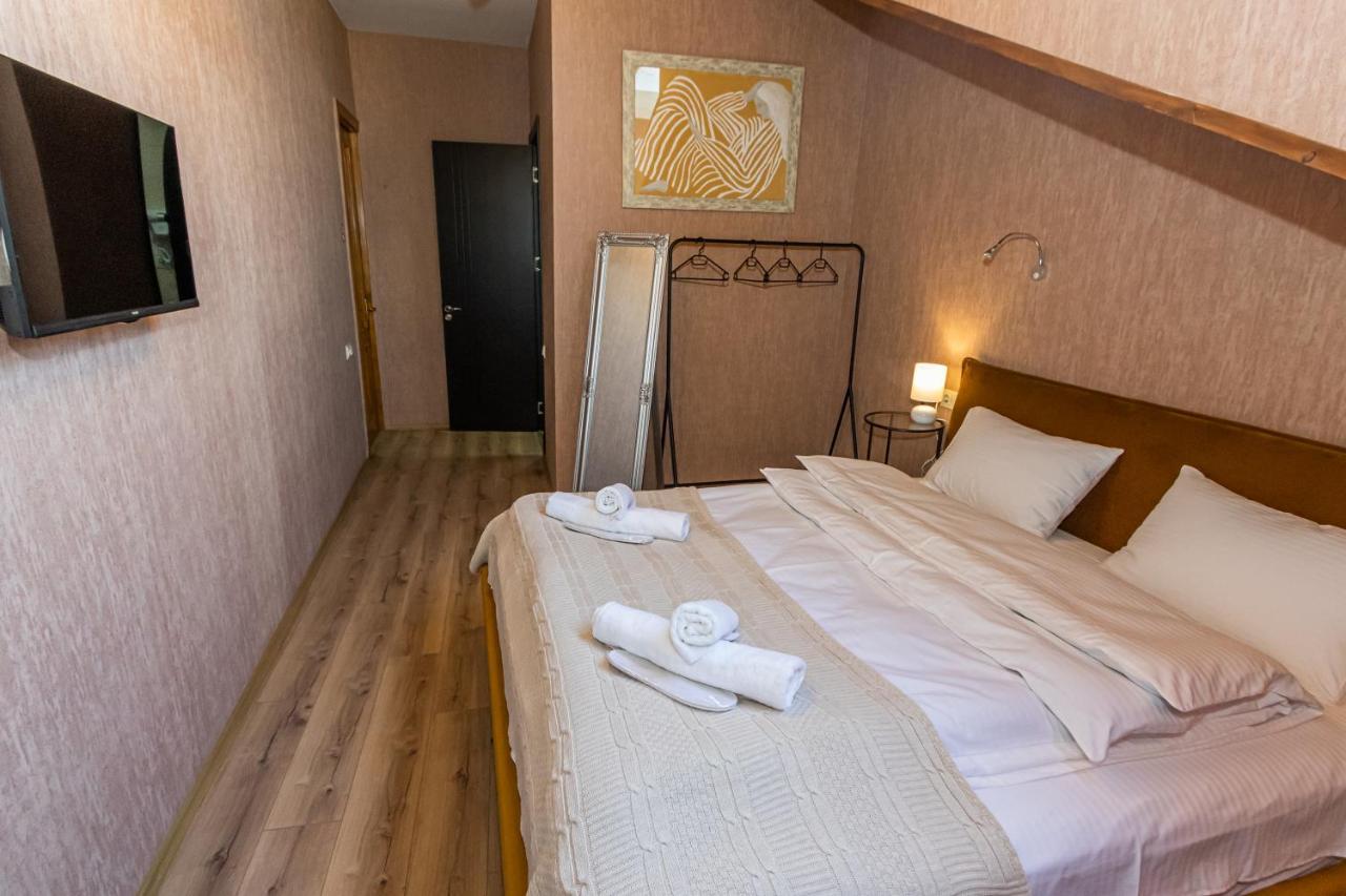 Hotel Old Tbilisi 5 Rooms Bagian luar foto