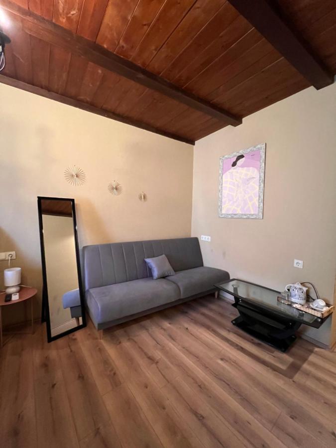 Hotel Old Tbilisi 5 Rooms Bagian luar foto